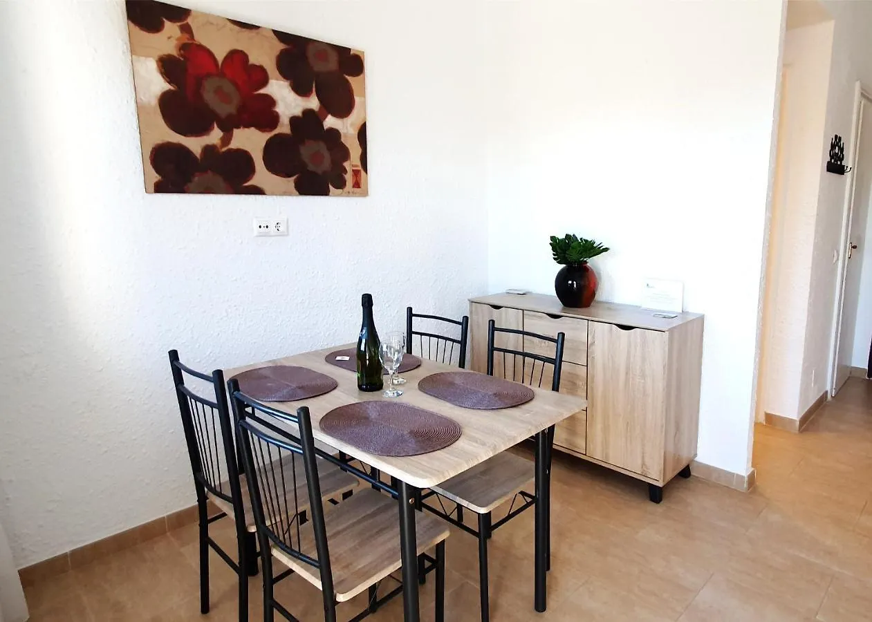 Skol 427 Spacious 1 Bedroom Apartment With Sea Views 马尔韦利亚