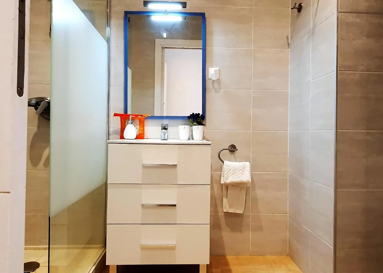 Skol 427 Spacious 1 Bedroom Apartment With Sea Views 马尔韦利亚