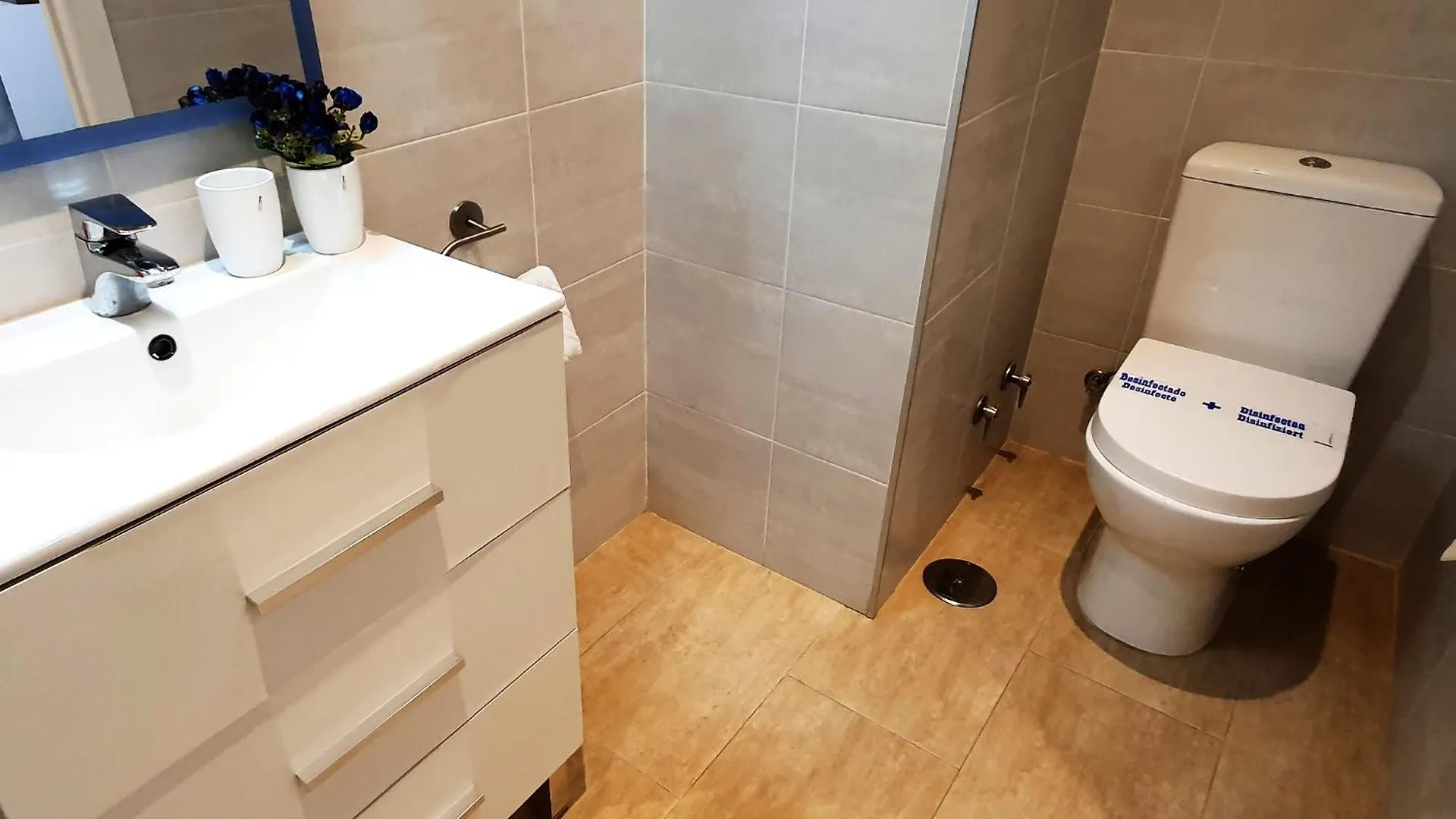 Skol 427 Spacious 1 Bedroom Apartment With Sea Views 马尔韦利亚 西班牙